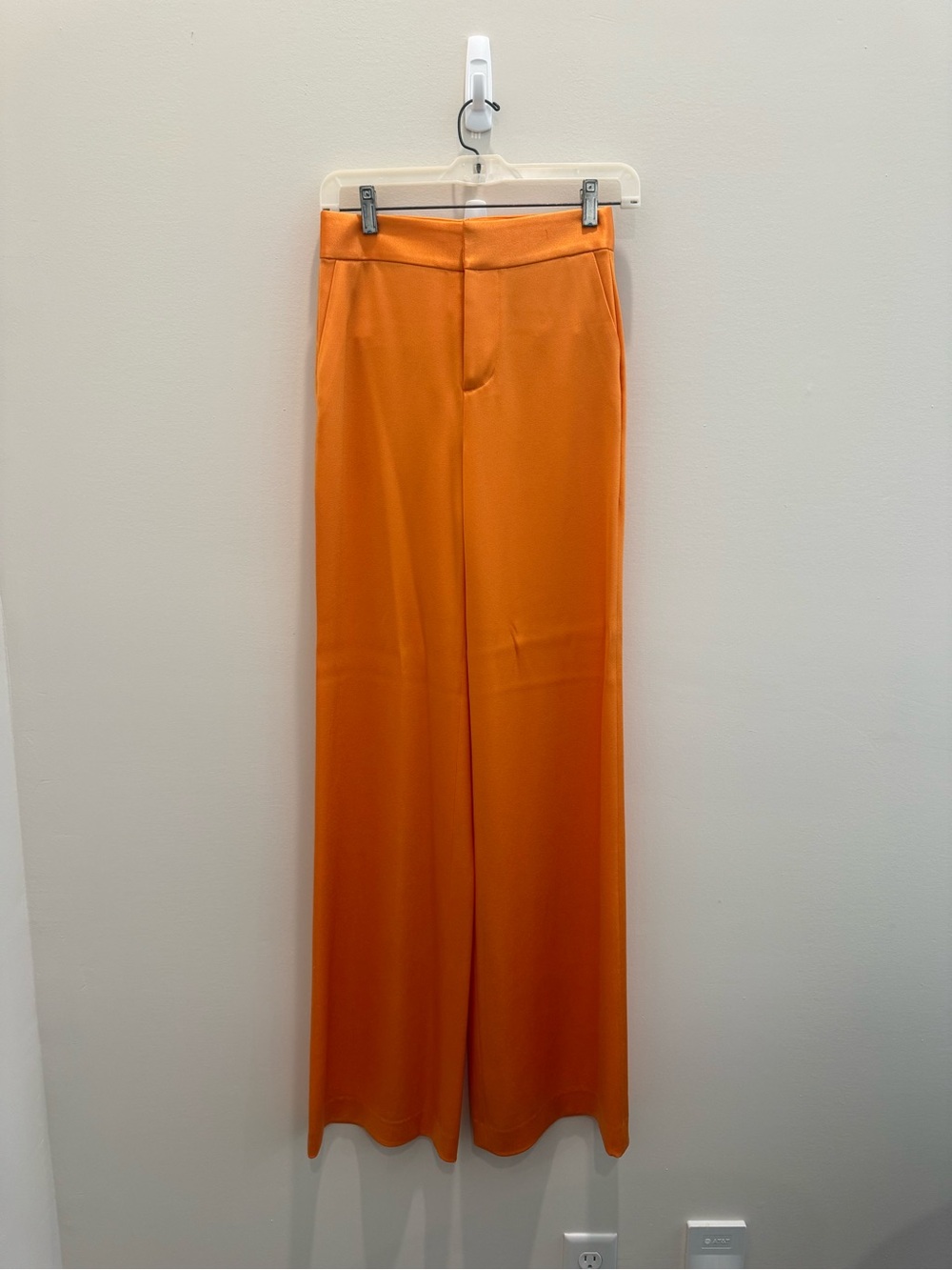 Alice + Olivia Orange Satin Trouser Pants - Size 2